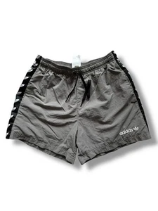 Adidas Grey Black Shorts Classic Design Logo Print Sides Size M Pocket Excellent - Picture 1 of 11
