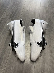 Nike Vapor Edge Elite 360 Flyknit Football Cleats 14 WIDE White Black CV6317-100 - Picture 1 of 7