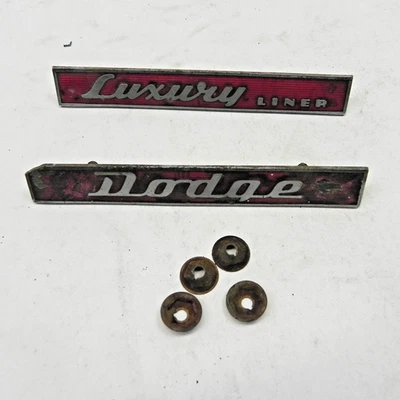 1941 MOPAR DODGE LUXURY LINER GRILL EMBLEMS SCRIPT PAIR USED RED RARE VINTAGE - Image 1 of 4