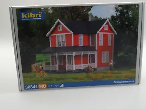Kibri H0 Schwedenhäuser rot und blau, Landkirche zur freien Auswahl NEUWARE - Bild 1 von 7