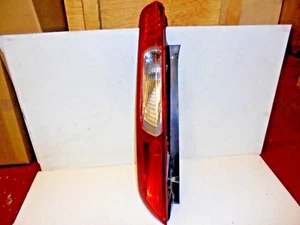 FORD FOCUS MK2 04 TO 08 PASSENGER SIDE REAR LIGHT UNIT COMPLETE (HATCHBACK) - Picture 1 of 4
