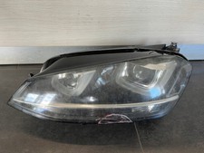 Volkswagen VW Golf V headlights xenon left 5G1941751