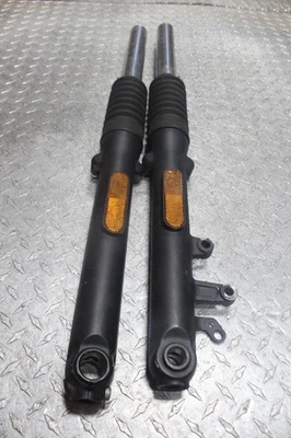 Juego de par de amortiguadores de horquillas delanteras Triumph Street Twin 2020 OEM Foto 1 de 4