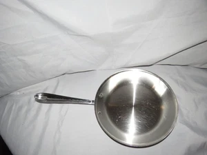 All-Clad Stainless 10 1/2 x 10 1/2 x 2W - Bild 1 von 3