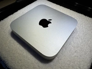 Apple Mac mini (Ende 2014) - i7 3,0 GHz, 16 GB Speicher, 512 GB SSD, Iris Grafik - Bild 1 von 5