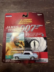 Johnny Lightning James Bond 007 2000: Thunderball Ford Mustang nuevo en paquete - Imagen 1 de 3