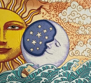 Dan Morris Sunshine Joy Tela Arte Colgante Pared Sol Luna Océano Tapiz BOHO - Imagen 1 de 5