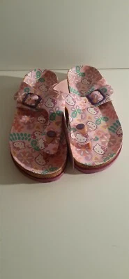 Sandalias Hello Kitty Mariposas y Flores Púrpura Sanrio Adulto S 4.5 a 6  Foto 1 de 4