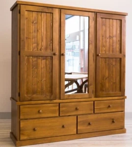 5 Piece Wardrobe Stained - Picture 1 of 7
