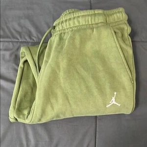Nike Jordan Jogginghose Größe M - Bild 1 von 8