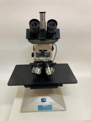 Microscópio Olympus BH2-UMA BH BF DF (10556) - Imagem 1 de 4