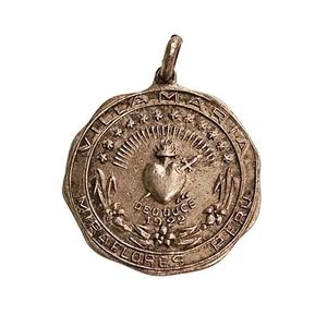 Vintage Peruvian Villa Maria Sterling Religious Medallion - Picture 1 of 4