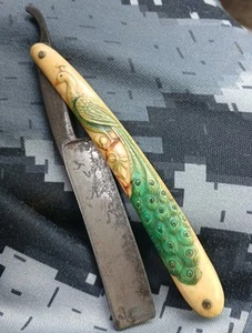 Antigua maquinilla de afeitar alemana Solingen hoja grabada mango celuloide - Imagen 1 de 2