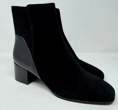 Donald Pliner Kelsee Women's Black Suede Heels Bootie Boots Size 9 NEW - Image 1 of 4
