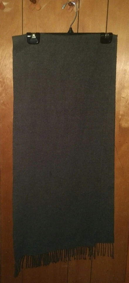 John Ashford Unisex / Men's / Women's 100% Acrylic 9522 Scarf Gray  - Image 1 of 4