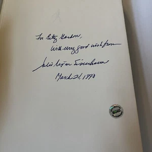 Pat Nixon Signed  Like New Julie N. Eisenhower NO BOOKPLATE RARE Hologram  - Picture 1 of 6