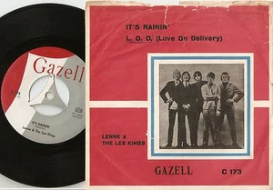 LENNE & THE LEE KINGS IT`S RAINING & LOVE ON DELIVERY DANISH 45+PS 1965 MOD BEAT - Imagen 1 de 2