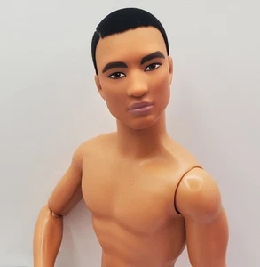 Mattel Asian Ken Articulated Hybrid Black Hair, Brown Eyes. Chair Not Included - Picture 1 of 6