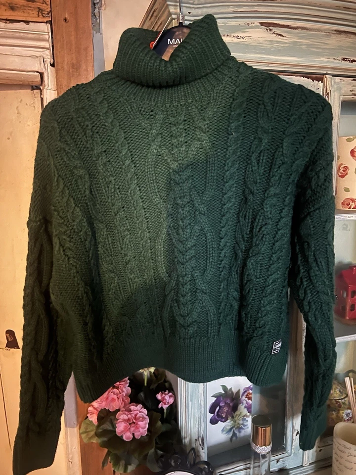 New Genuine Superdry Green Cable Knit Jumper Size L 14,roll Neck - Image 1 of 3