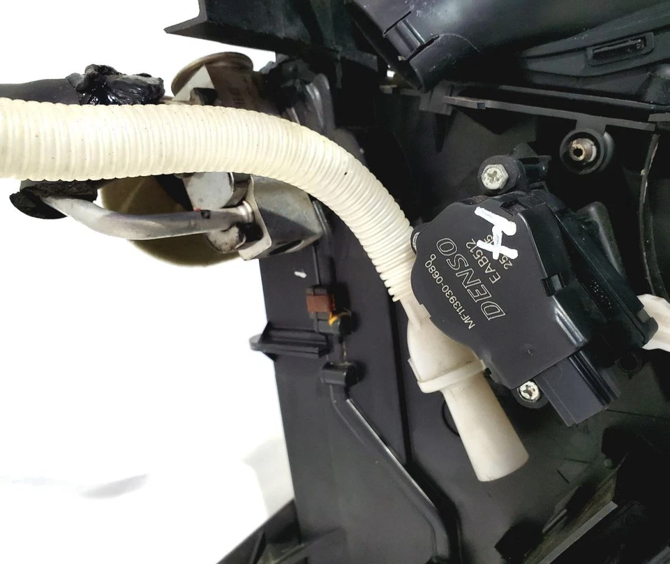 Используемый сердечник испарителя переднего кондиционера подходит: 2006 Land Rover Lr3 только ядро передний Front G - Изображение 1 из 4