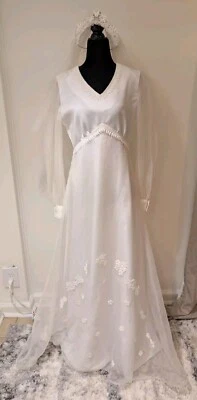 Vestido de novia blanco vintage años 60 sin marca apliques de velo cintura imperio Foto 1 de 4