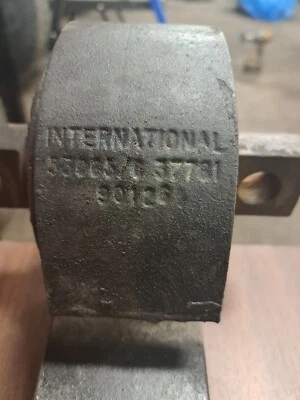 INTERNATIONAL LEAF SPRING RIGHT OR LEFT - Image 1 of 2