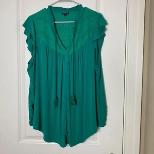 Top contadino boho senza maniche verde torrido taglie forti 3x bordo pizzo bottoni davanti - Foto 1 di 11