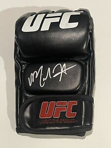 Miesha Tate Signed Autographed UFC Glove Beckett BAS COA a