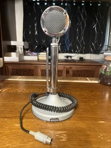 Mikrofon Astatic D-104 ze stojakiem T-UG9 i 5-pinowym złączem - nieprzetestowany - Zdjęcie 1 z 18