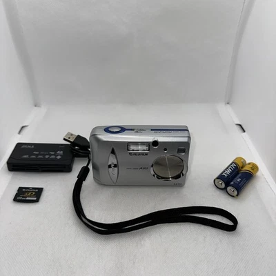 Fujifilm FinePix A303 3.2MP Digital Camera Tested Plus Batteries And Memory - Image 1 of 4