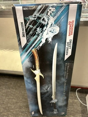 Espadas escala 1:1 Icingdeath & Twinkle DUNGEONS & DRAGONS Drizzt Do'Urden PRE-PROPIAS Foto 1 de 4