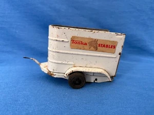 Vintage Tonka Stables Horse Trailer Metal 52620 White Pressed Steel Toy w/Decals - Picture 1 of 9