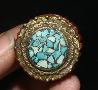 2.5CM Raro Antiguo Tíbet Bronce Incrustación Turquesa Rojo Coral Caja Cajas Amuleto Colgante Foto 1 de 4