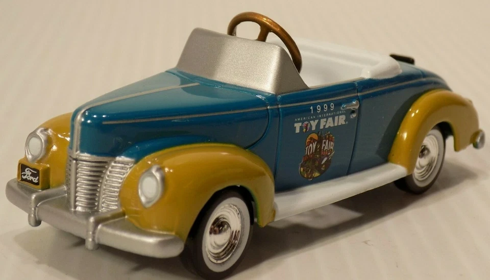 GEARBOX 1940 FORD DELUXE COUPE PEDAL CAR 1999 TOY FAIR 1 OF 1999 NOS - Image 1 of 4