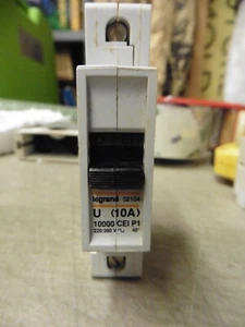 New Old Stock LEGRAND 02104 U (10A) Circuit Breaker 10A 1 Pole 220/380V - Picture 1 of 4
