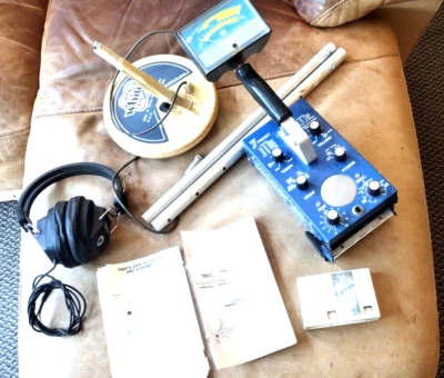 Detector de metais branco COINMASTER 5900/DI PROFESSIONAL SERIES testado funciona - Imagem 1 de 4