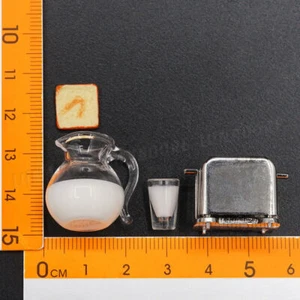 1:12 Miniatur Glas Milchkrug Tassen Toaster Set Küche Getränke Puppenhaus Spielzeug - Bild 1 von 6
