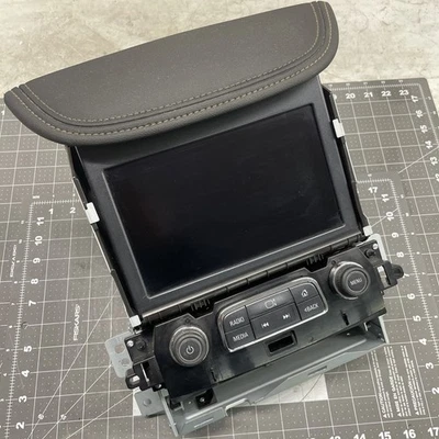 2014 2017 Chevy Impala Radio AM FM MyLink 8" Display Screen Media Control Panel - Image 1 of 4