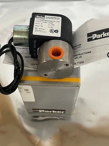 PARKER FLUID CONTROL 71215SN2MN00N0C111P3 Skinner Valve Solenoid 110-120V, NOS - Picture 1 of 3