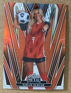 2024 LEAF METAL WOMEN OF SPORT KENLEE NEWCOM ORANGE PRISMATIC PRIZM /15 - Picture 1 of 2