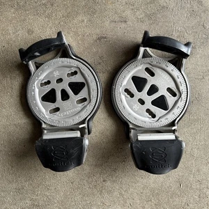 Fijaciones de snowboard Switch Step-In con placas y accesorios de montaje - Imagen 1 de 11
