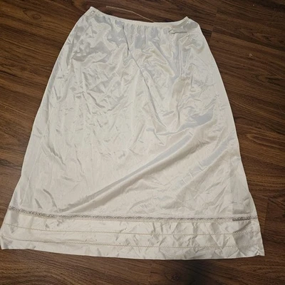 Lencería vintage Lorraine marfil encaje medio deslizamiento satinado para mujer talla L EE. UU. Foto 1 de 4