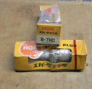 LOTE DE 2 BUJÍAS NGK B7HC 14mm NUEVAS - Imagen 1 de 1