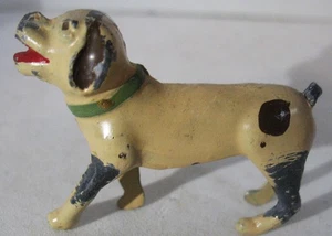Estatuilla de perro de pie miniatura de metal fundido pintado sin marca no magnética - Imagen 1 de 8