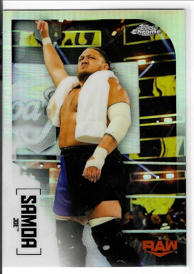 Samoa Joe 2020 Topps Chrome WWE Image Variation Refractor Card IV-21 - Image 1 of 1