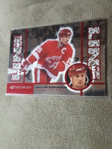 STEVE YZERMAN 1997-98 Donruss LINE 2 LINE 1878/4000 Detroit Red Wings 1997
