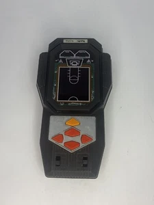 Vintage LED Handheld 2 In 1 Game Dunk 'N Sunk *RARE* Kmart Exclusive - Picture 1 of 4