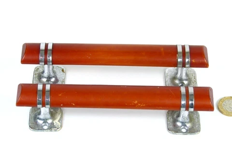 PAIR RARE BUTTERSCOTCH BAKELITE & CHROME DOOR HANDLES/PULLS ART DECO 1930S-50S Cover