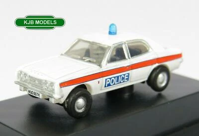BNIB N GAUGE OXFORD 1:148 NCOR3004 Ford Cortina Mk3 Devon & Cornwall Police Car - Image 1 of 3