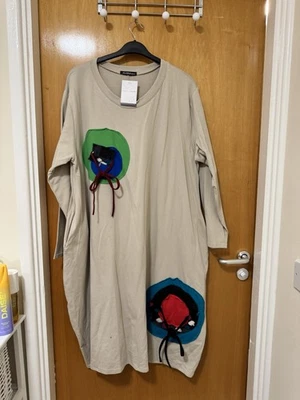 Women’s Beige Sweatshirt Dress New With Tags Size 24-26 Front Colour Pop Detail - Image 1 of 4